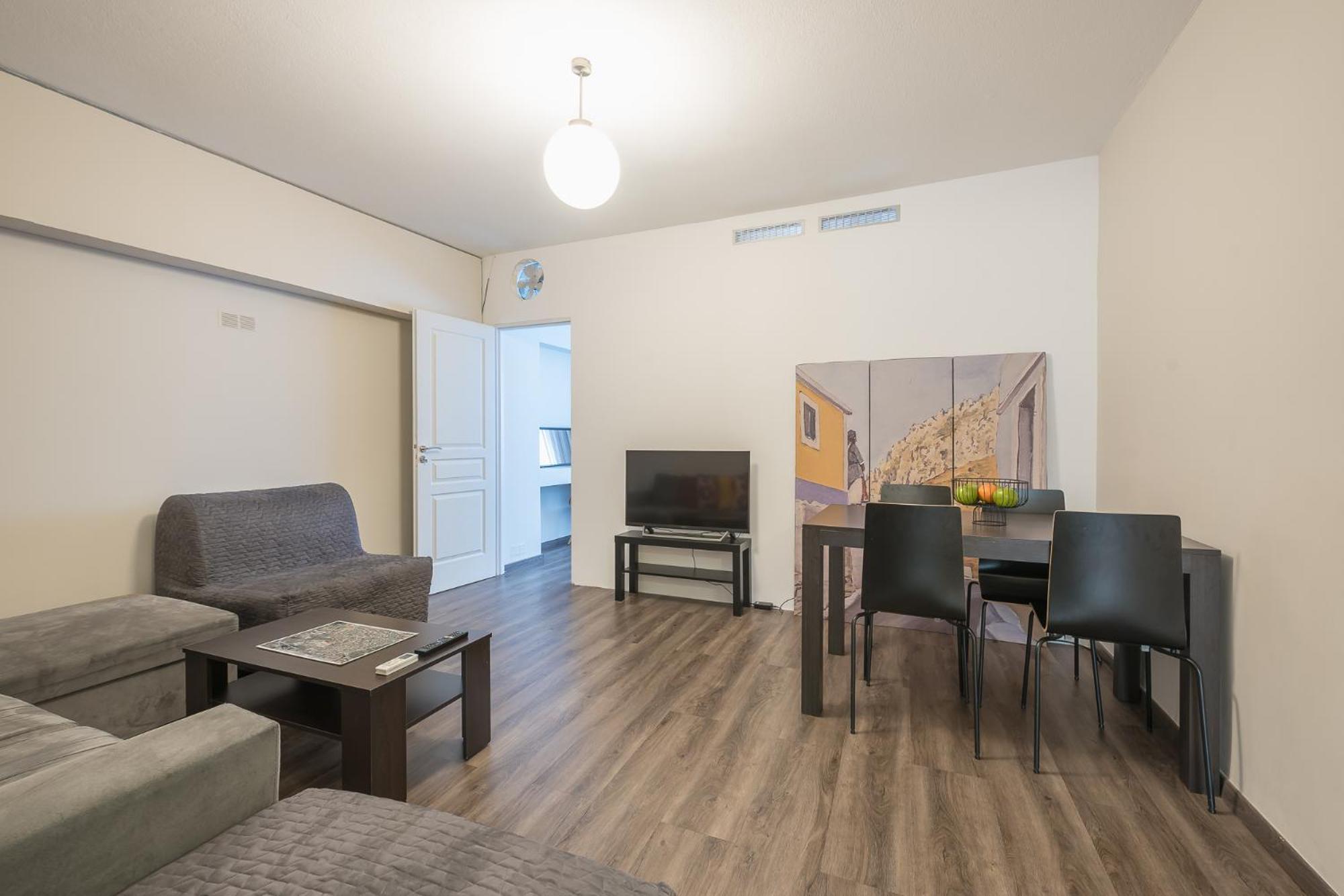 Apartment Steps From Historic Center Plaka Атина Екстериор снимка