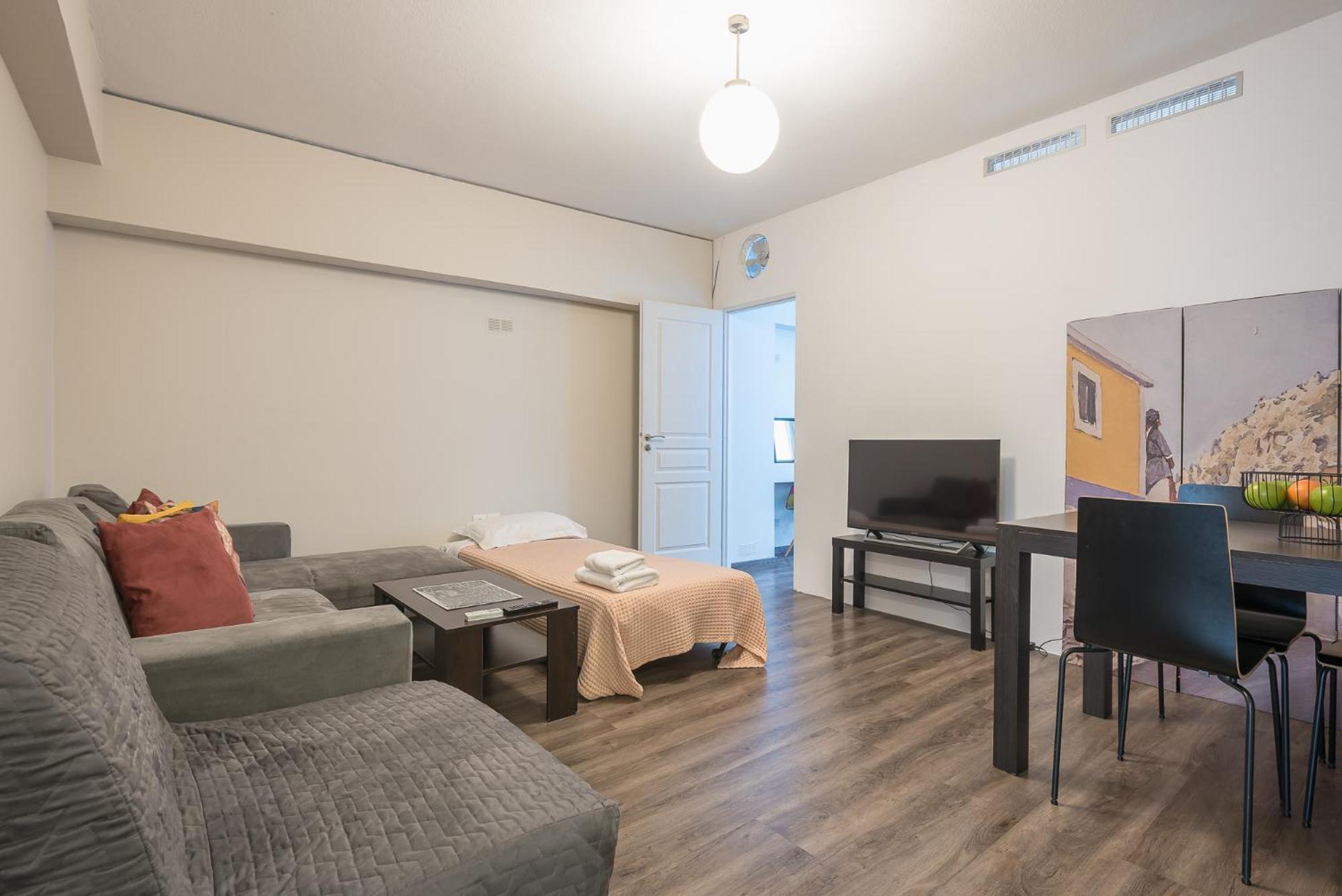 Apartment Steps From Historic Center Plaka Атина Екстериор снимка