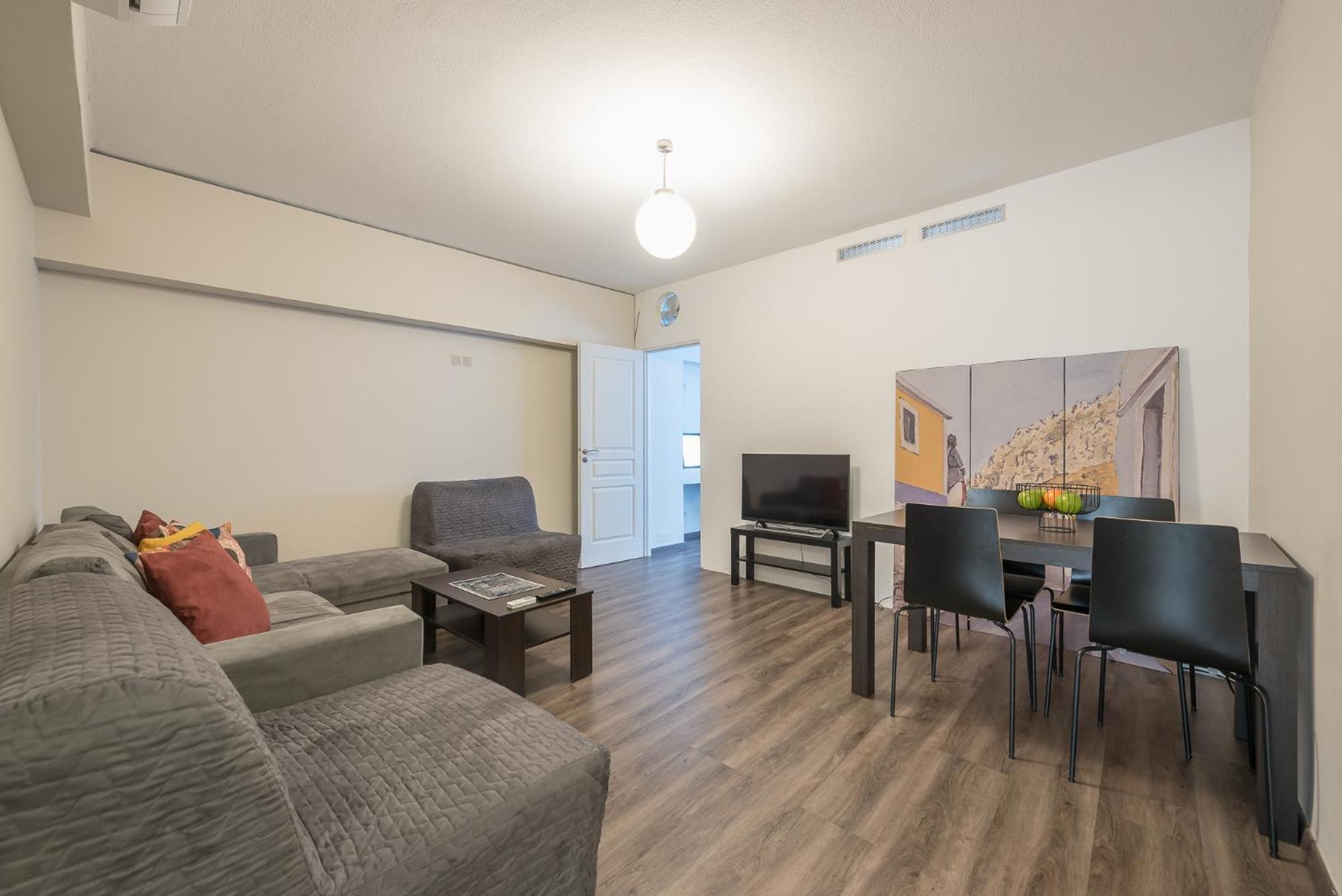 Apartment Steps From Historic Center Plaka Атина Екстериор снимка
