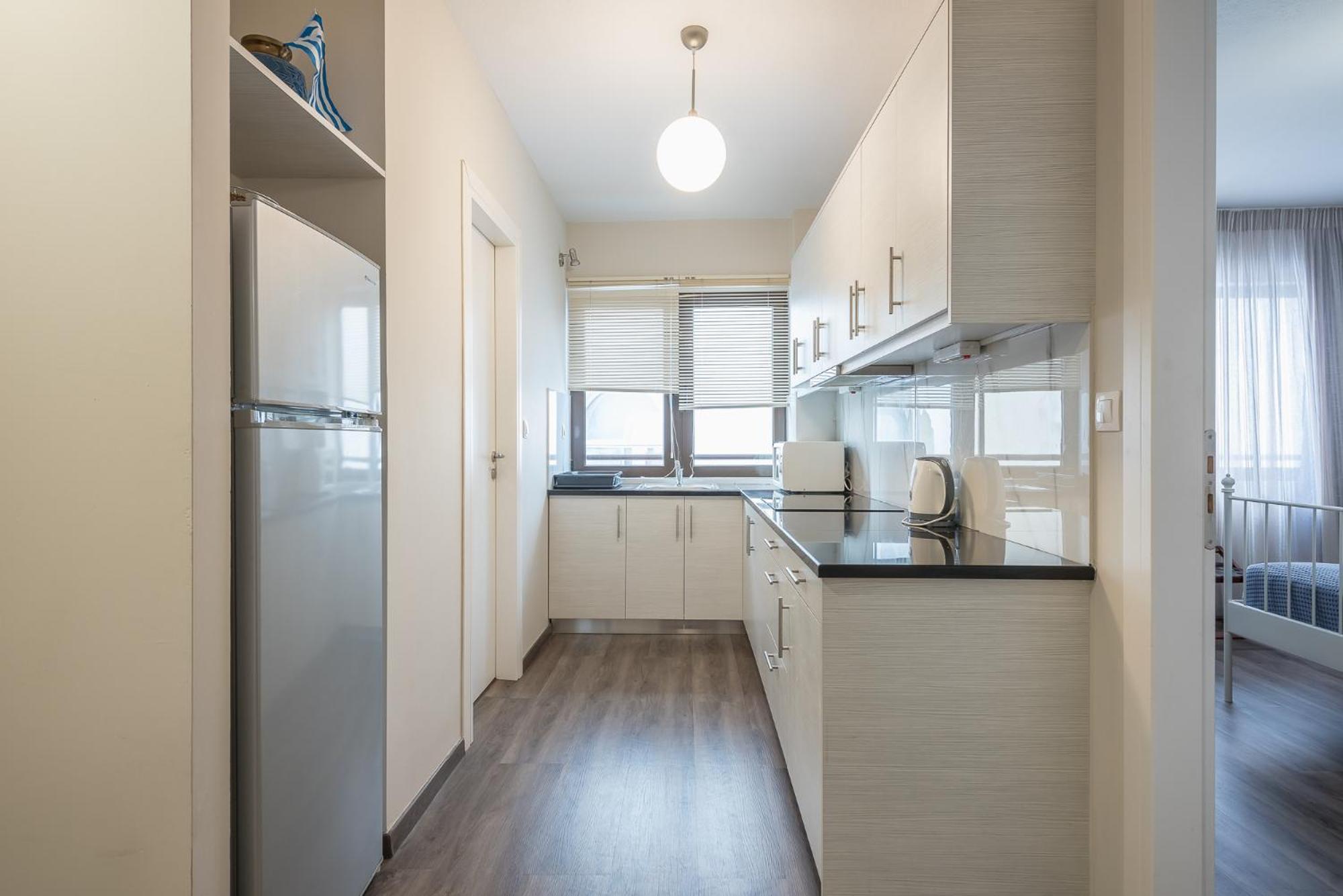 Apartment Steps From Historic Center Plaka Атина Екстериор снимка