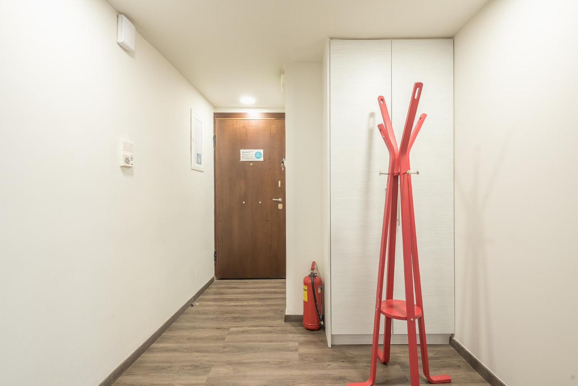 Apartment Steps From Historic Center Plaka Атина Екстериор снимка