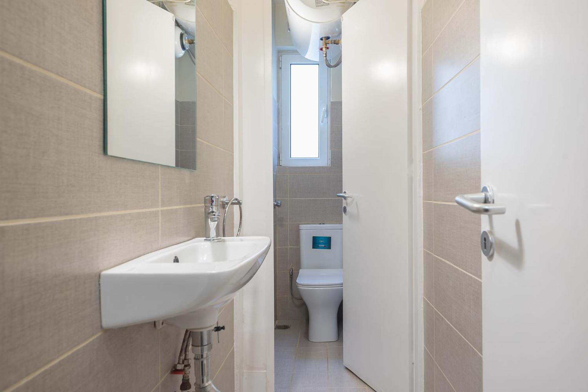Apartment Steps From Historic Center Plaka Атина Екстериор снимка
