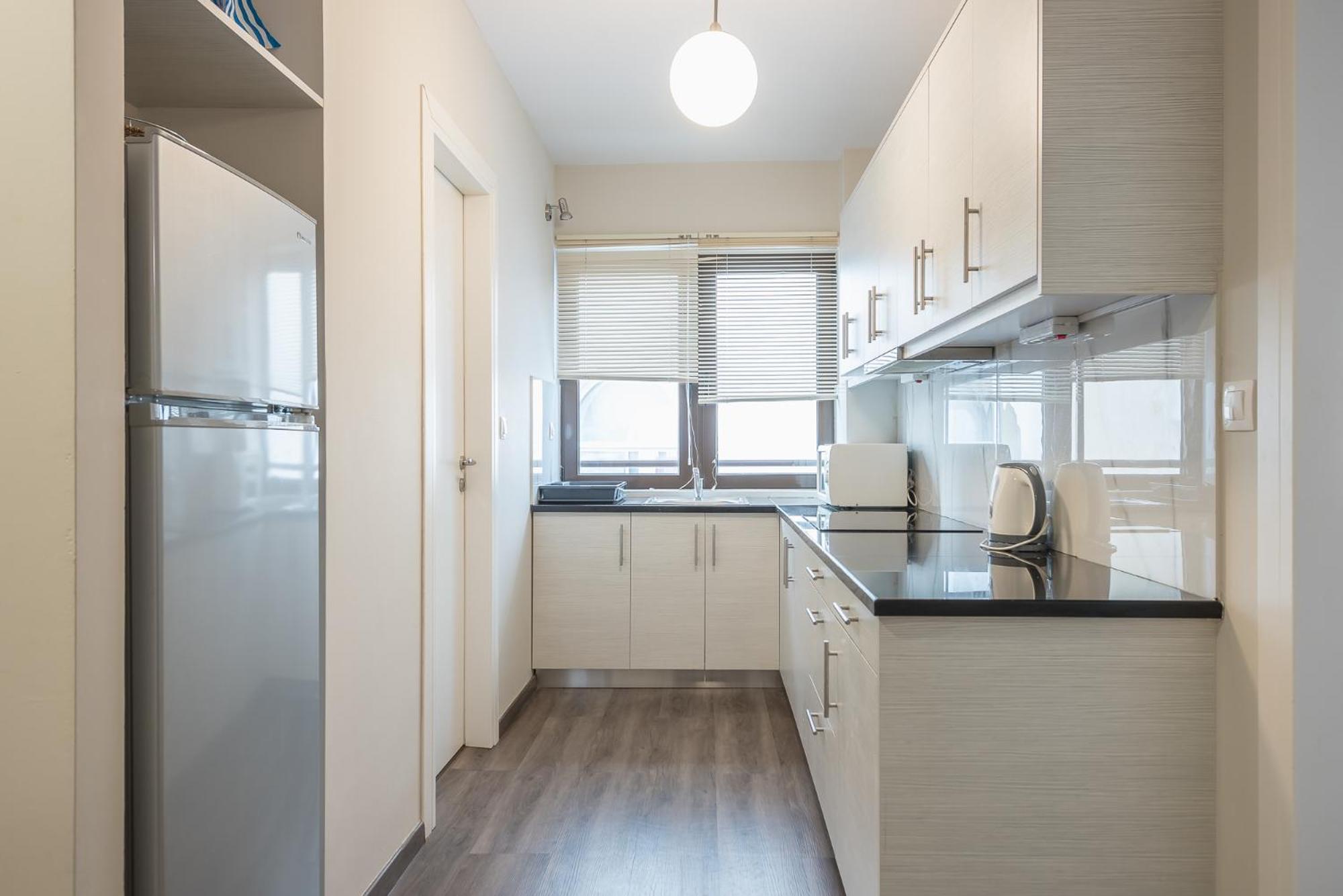 Apartment Steps From Historic Center Plaka Атина Екстериор снимка
